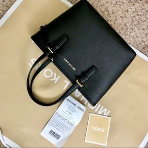MK Jet Set Travel XS TZ Tote Crossbody Leather